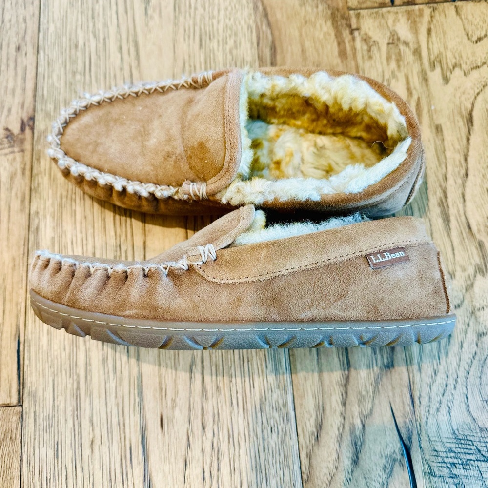 Women’s Wicked Good Slippers, Venetian - Picture 5 of 7